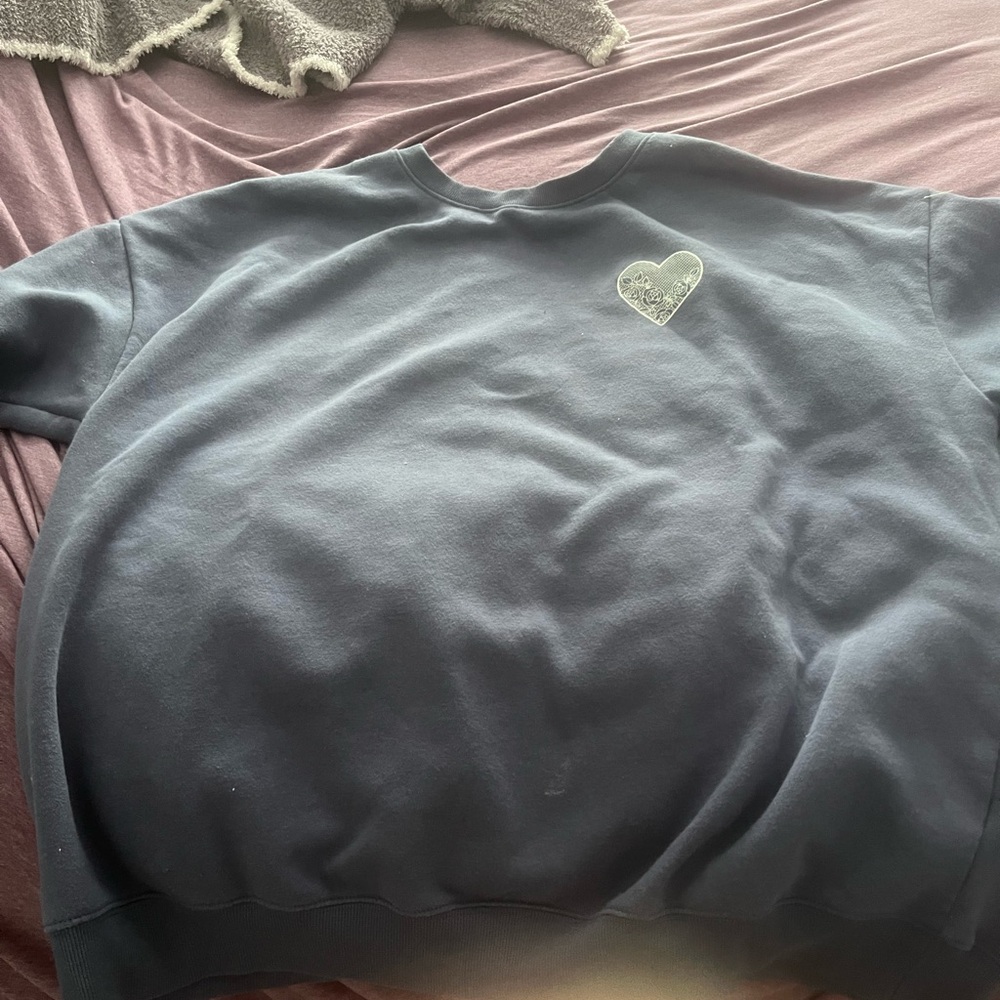 Blue Sweatshirt w matching wide leg sweatpants  with Heart Detail